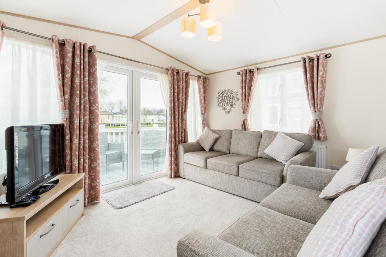Lilly Pad Vila South Cerney Exterior foto