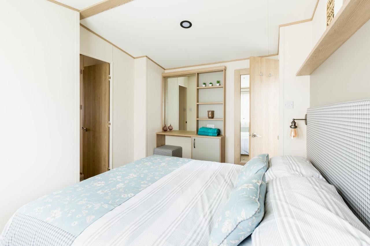 Lilly Pad Vila South Cerney Exterior foto