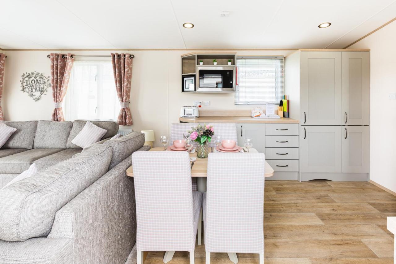 Lilly Pad Vila South Cerney Exterior foto