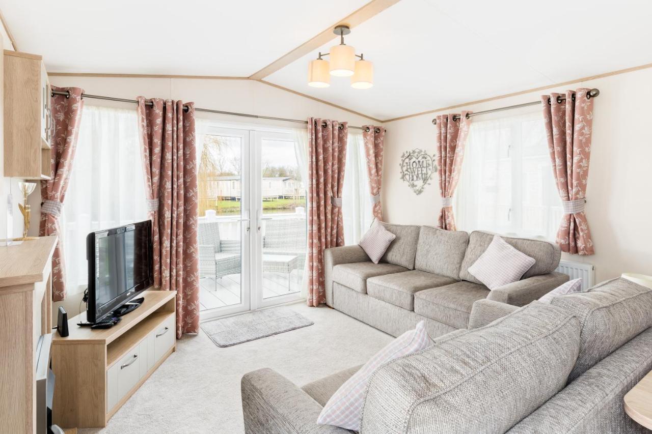 Lilly Pad Vila South Cerney Exterior foto